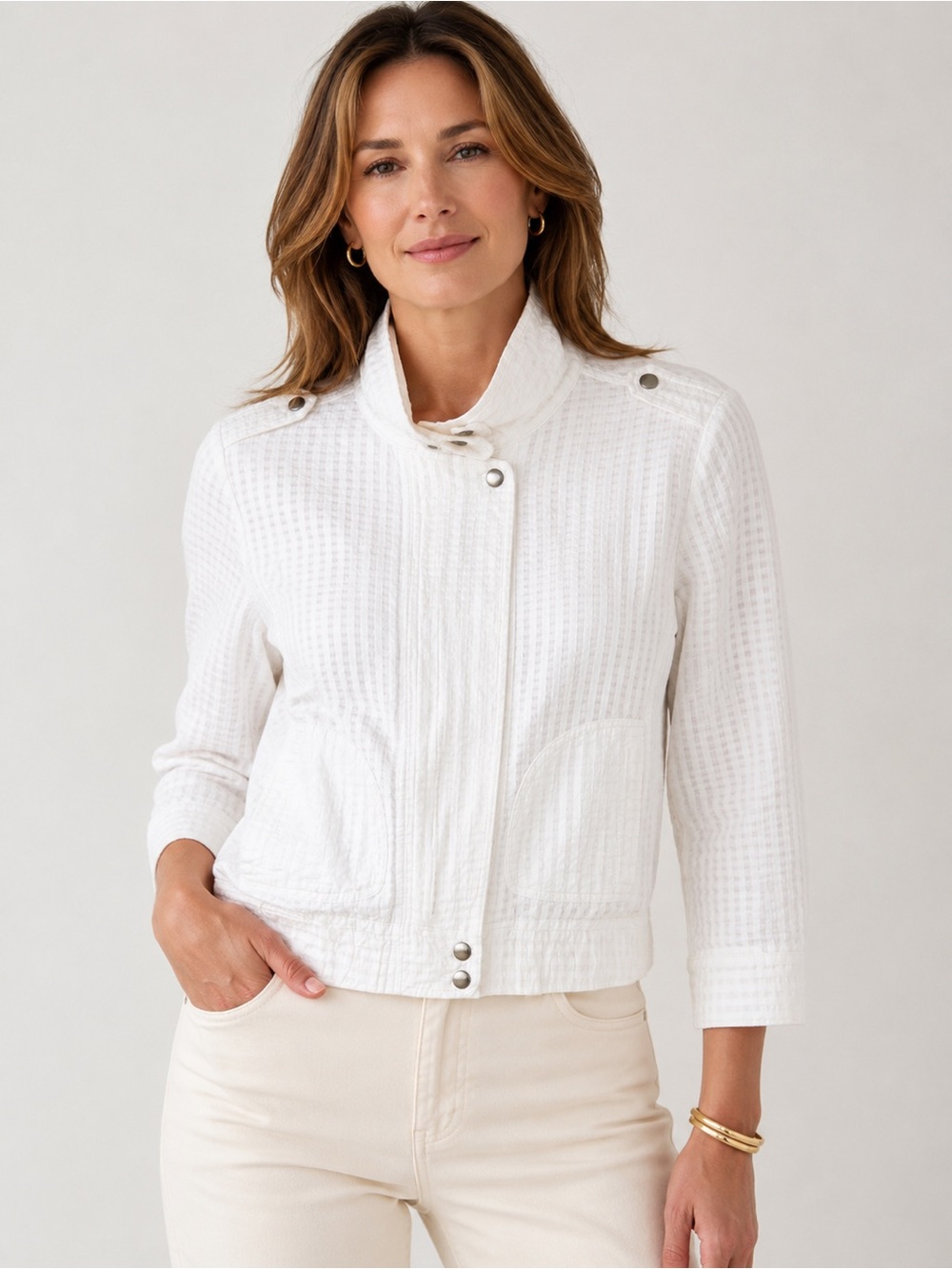 Chico’s White Textured Cotton Jacket Size 1 Snap Front Coastal Grandma Boho Chic